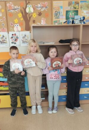 Miniaturka artykułu 📗„Mała książka – wielki człowiek”📚