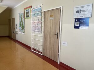 Miniaturka artykułu Wymiana drzwi i odświeżenie koloru ścian.