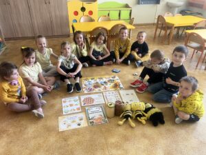 Miniaturka artykułu Światowy dzień pszczół w oddziale przedszkolnym.